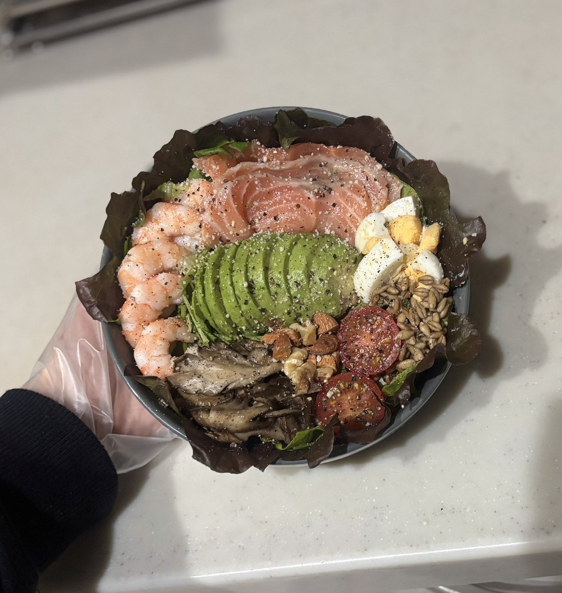 otodesu_ttky's tweet photo. アボカド大好き人間が作る
野菜がもりもり食べれるサラダボウル🥗 https://t.co/fplgY4aRbc