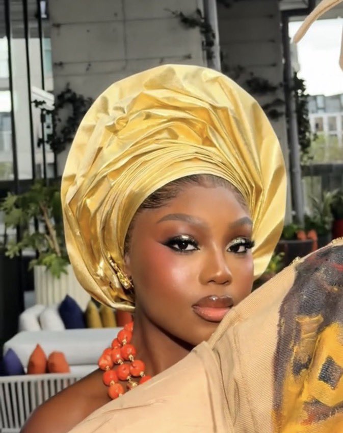 ZeeLovesTv tweet media