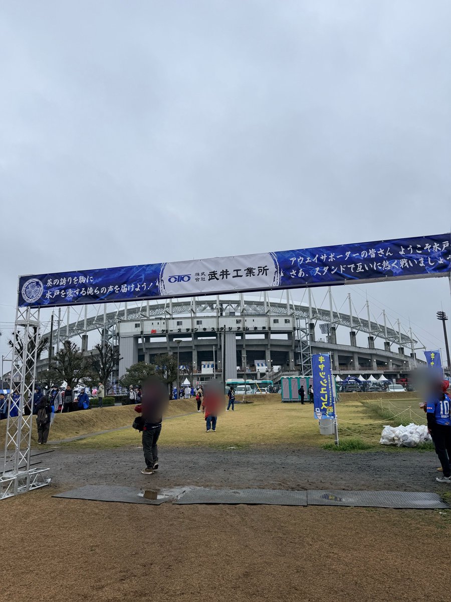 タケイアツシ tweet media