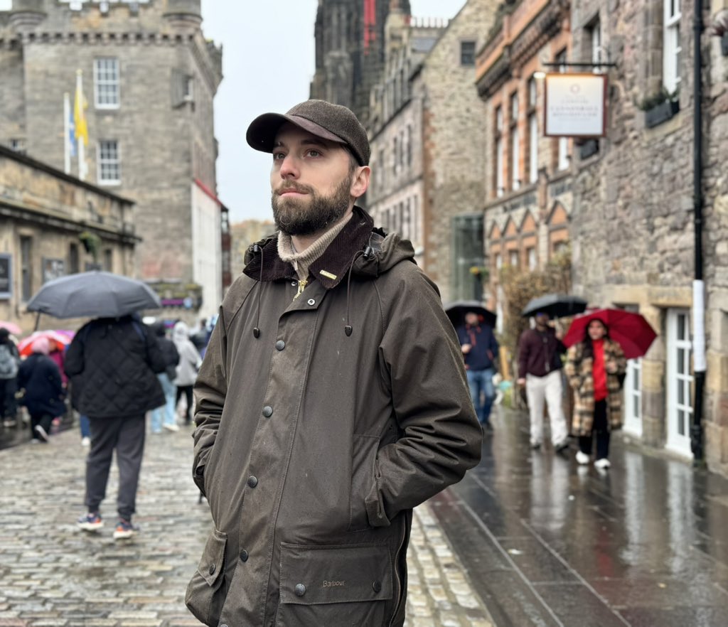 Sol Invictus tweet media