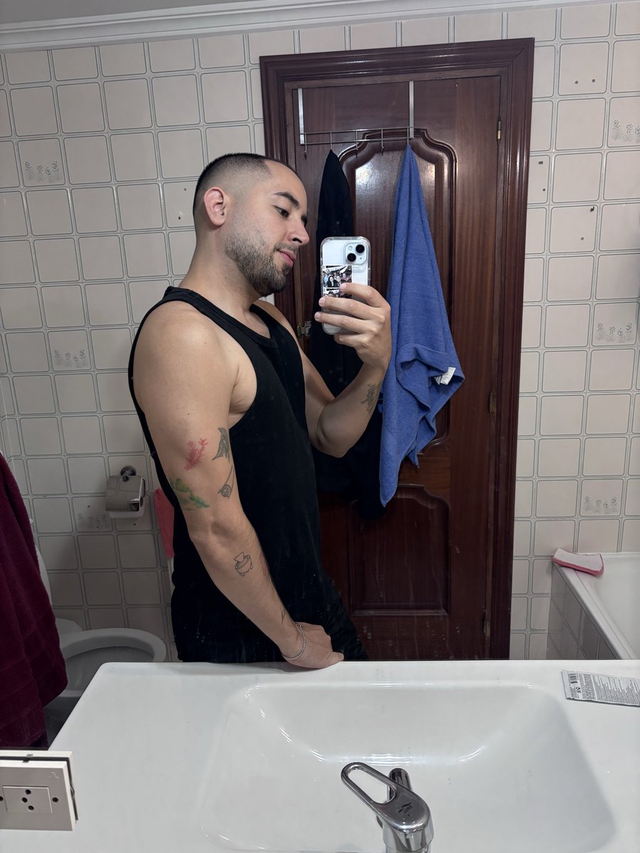 Jeisson2211's tweet photo. Para Instagram ☺️/ para el X🔥
@EventosGayMed https://t.co/HcIgkVSJoF