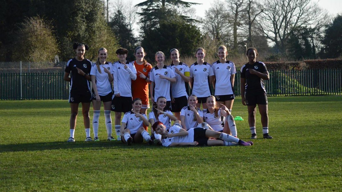 Dartford FC tweet media