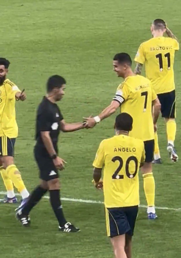 قيصر tweet media