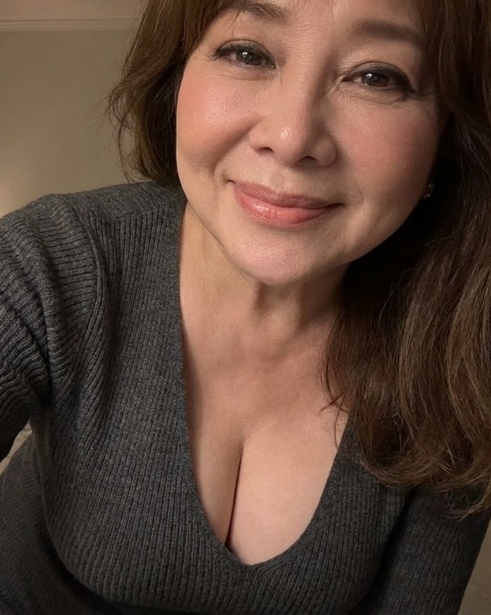 ゆかり tweet media