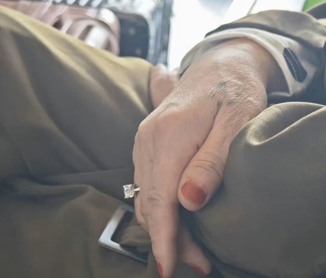 敏子妈 tweet media