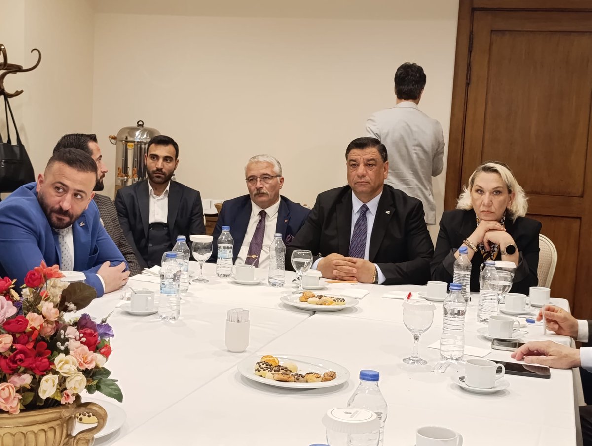 📍Ankara

Genel Başkanımız Sayın İbrahim Çelebi, Genel Başkan Yardımcılarımız ve MYK Üyelerimizle birlikte aylık olağan genel toplantımızı gerçekleştirdik.

Rabbim Milletimizin geleceği için aldığımız ve alacağımız kararlı hayırlı eylesin.

#AnavatanPartisi