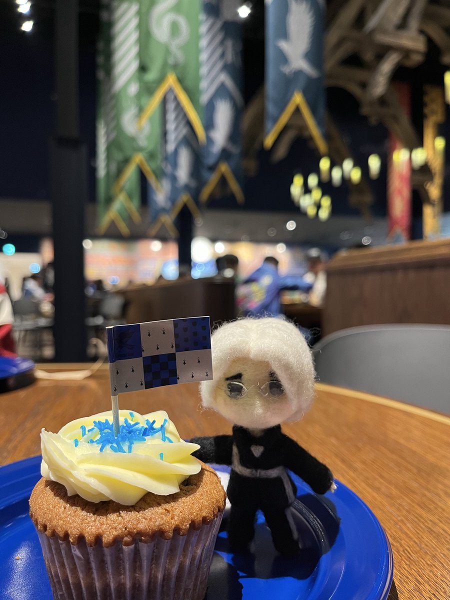 パティ tweet media