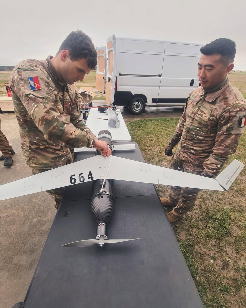 French Aid to Europe 🇨🇵 🇪🇺 tweet media