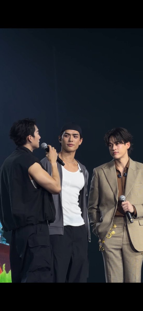 ปอปอ⁷ -`🦊´- tweet media