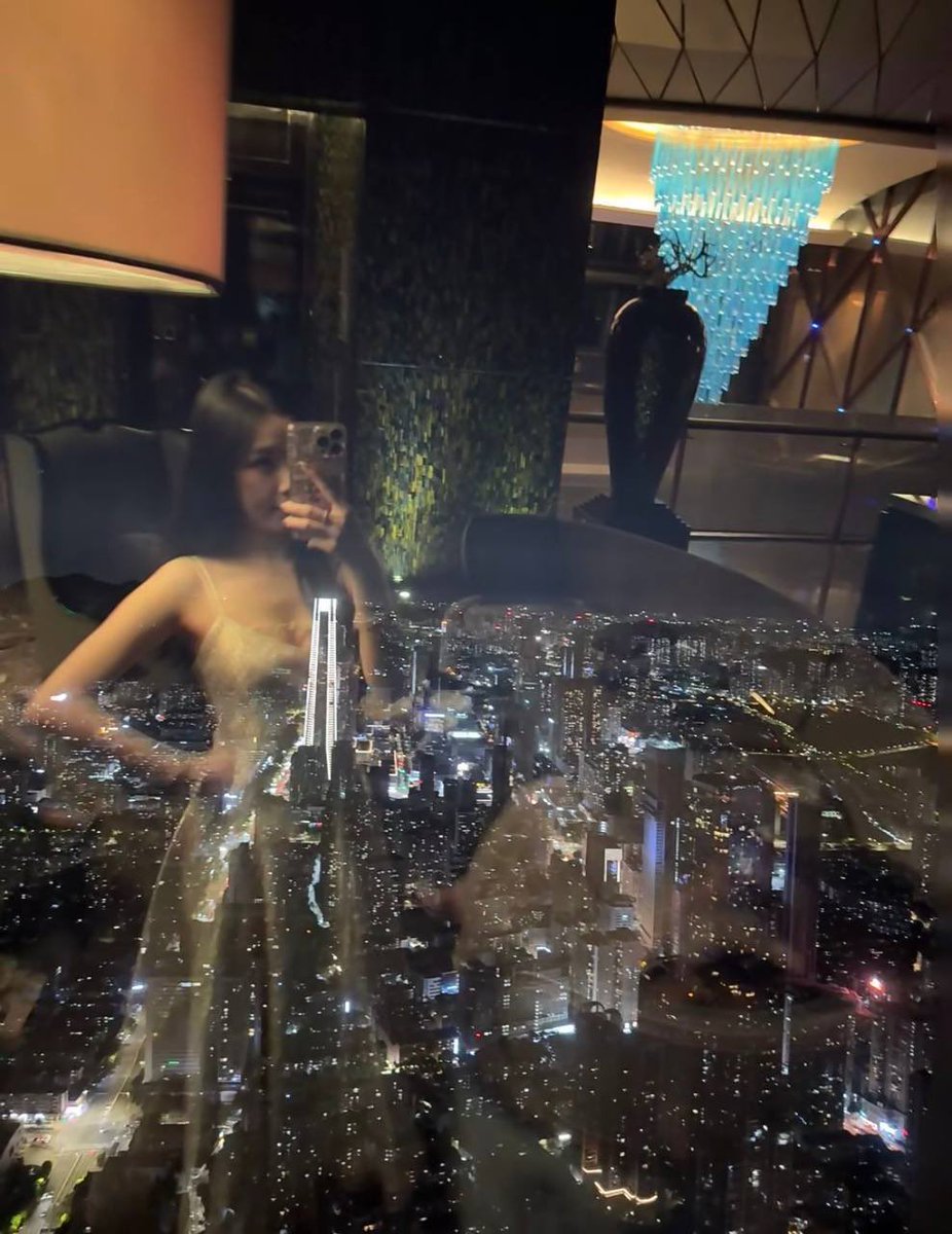 我是女秘书 tweet media