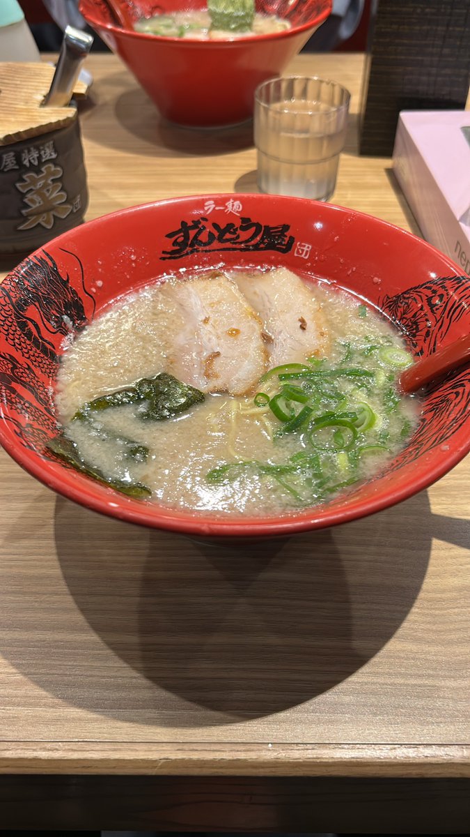 紫乃 tweet media