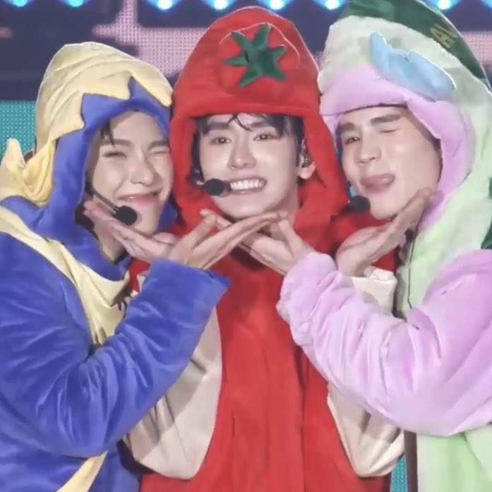 mini (pepper’s babytee)࣪ ִֶָ⋆. tweet media