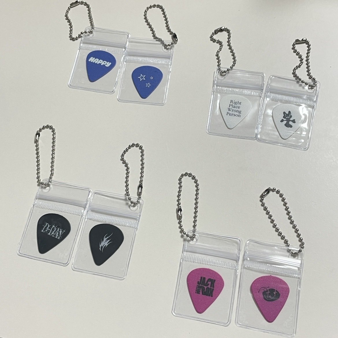 초코비 tweet media