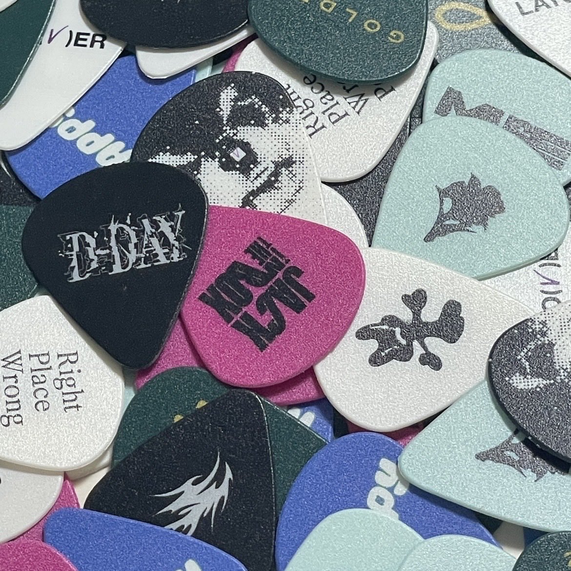 초코비 tweet media