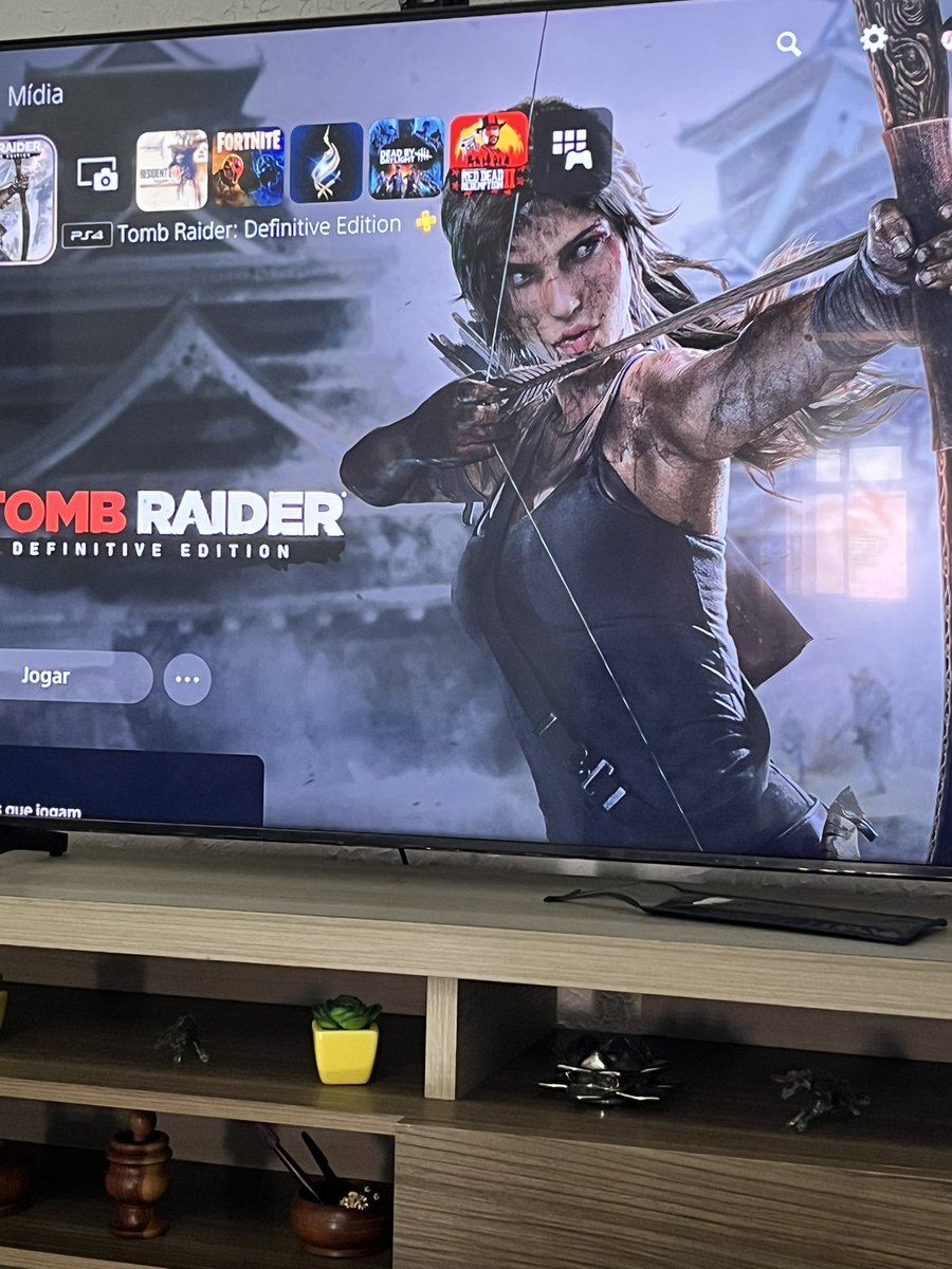 alice ⚢ tweet media