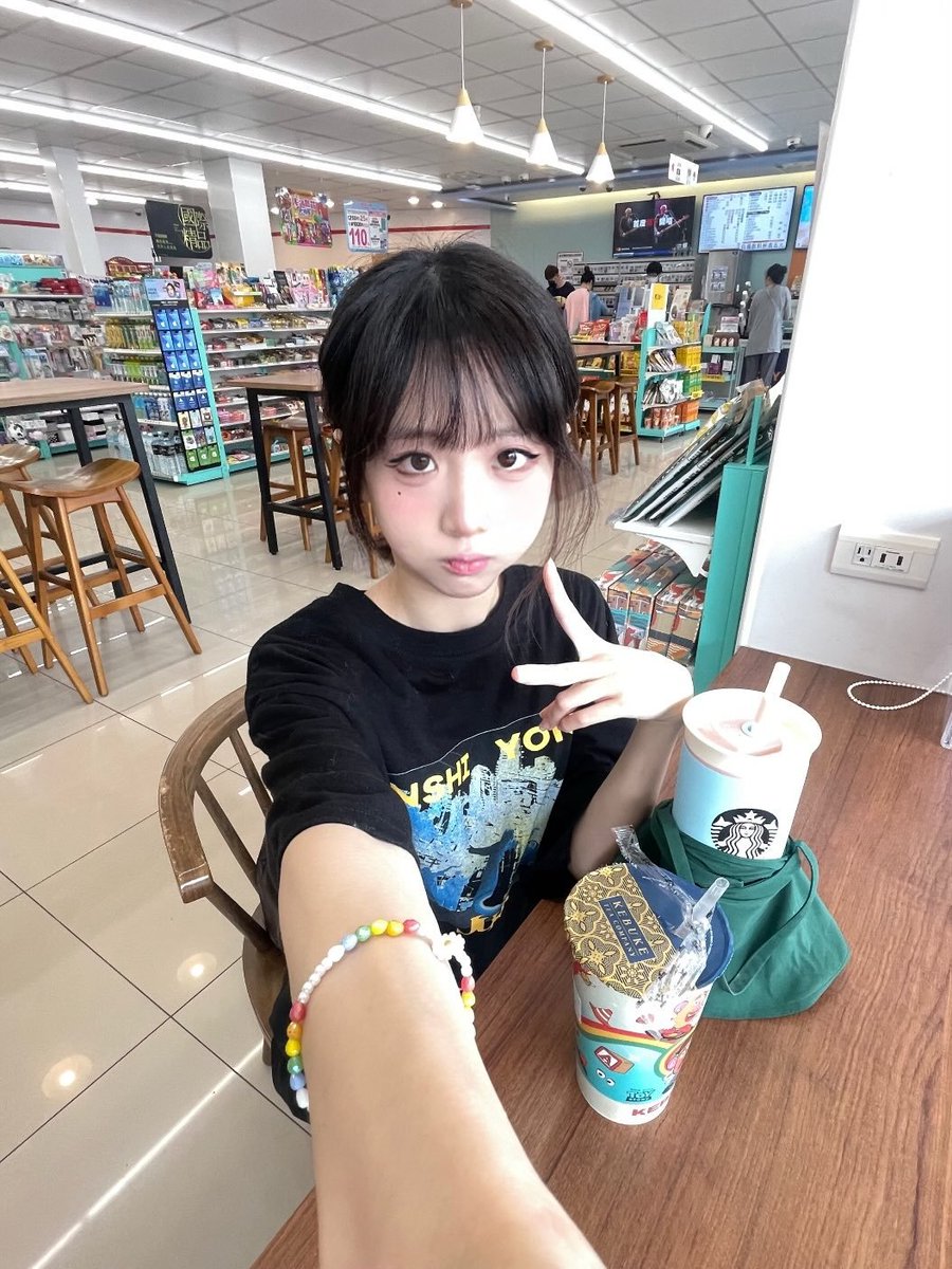 貓貓蟲~ tweet media