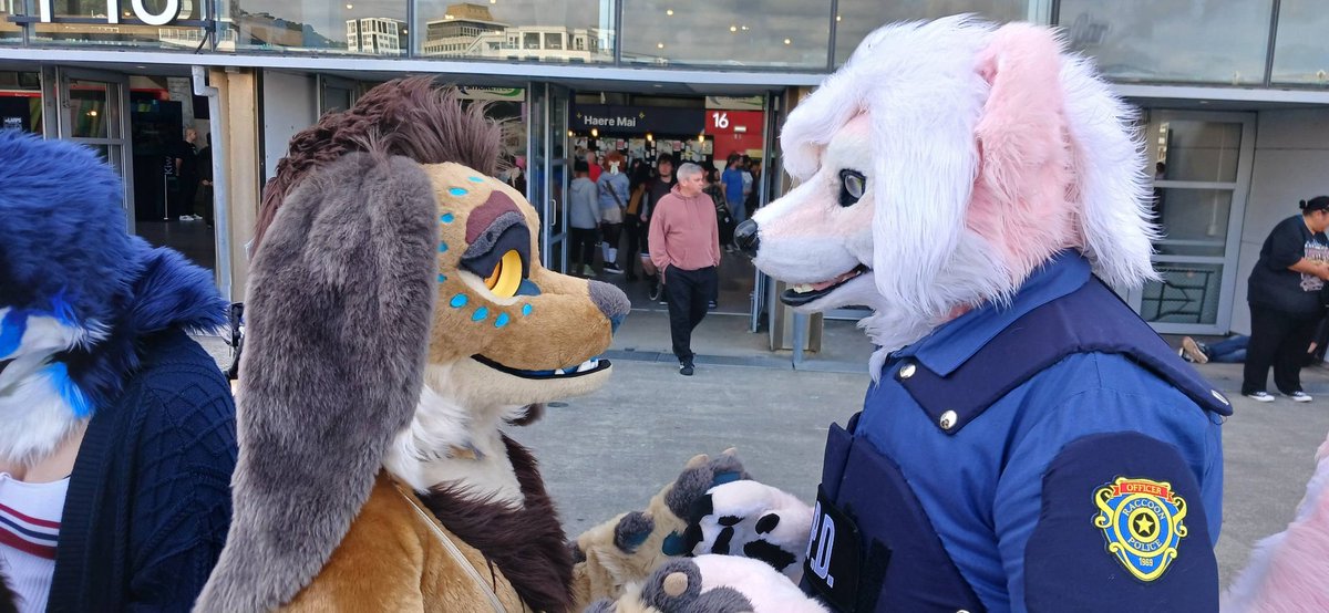 Milkshake the Skunk tweet media