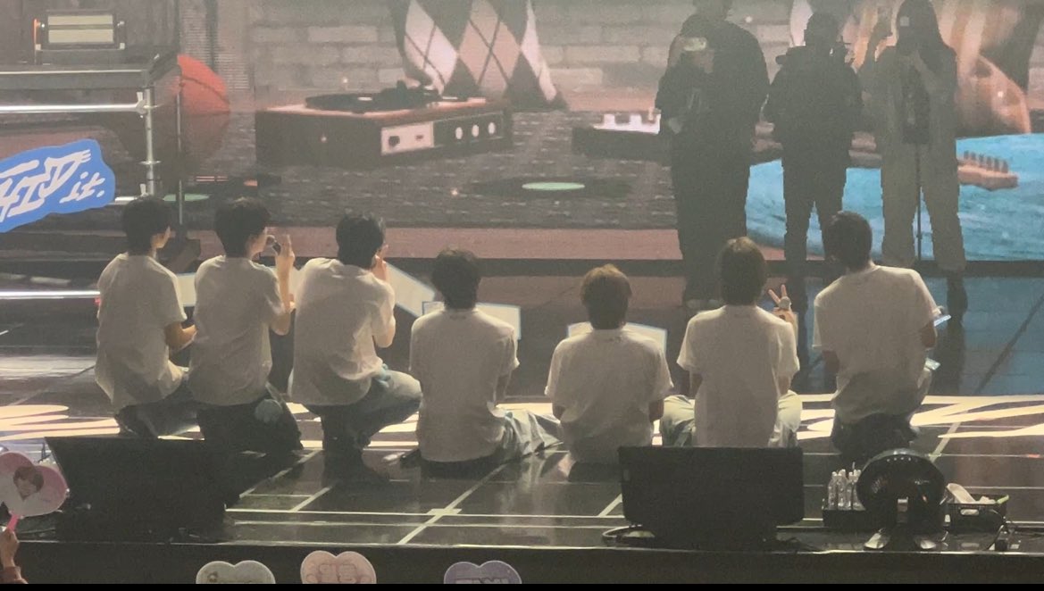 ʙᴜᴅᴜ tweet media