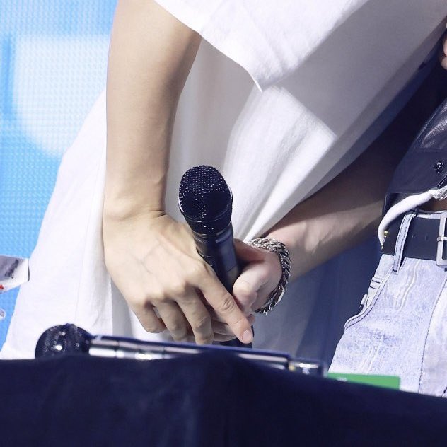 emmie 💕 tweet media