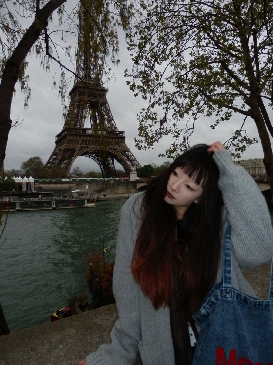 江月年年 tweet media