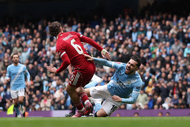 Insider City tweet media