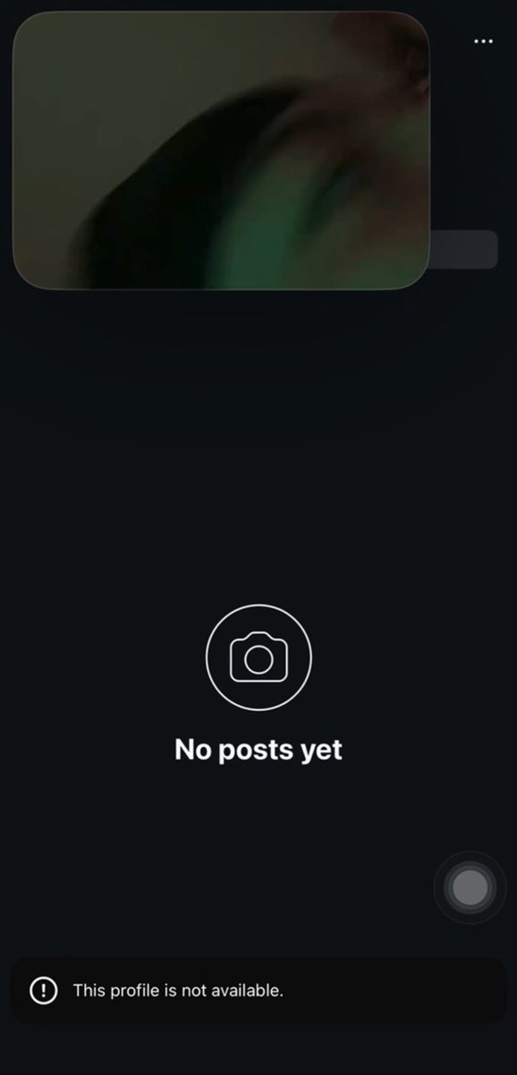 geeliciousss's tweet photo. from raw to this profile isn’t available 😫 https://t.co/sTFaiCAeDx