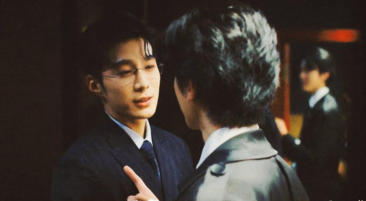 𝕀'𝕝𝕝 𝕓𝕖 𝕪𝕠𝕦𝕣 𝕝𝕚𝕘𝕙𝕥 🌙 tweet media