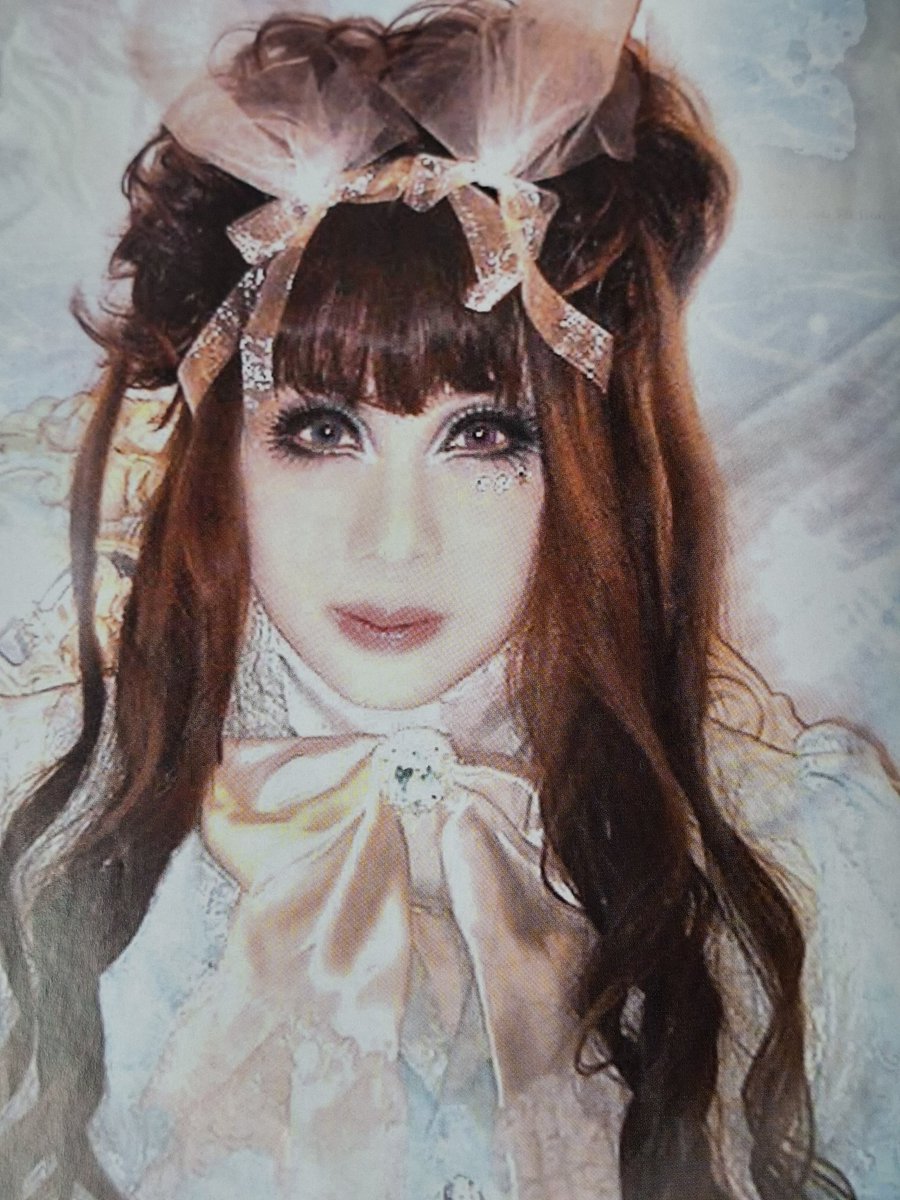 𝐝𝐲𝐥 tweet media