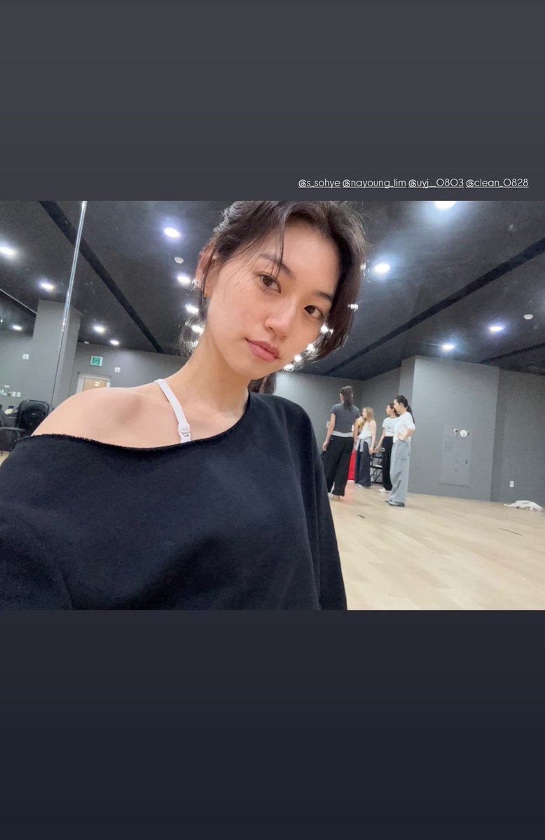 (SLOW) I.O.I THAILAND!♡ tweet media