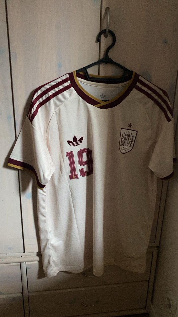 ElpibeEnOr🇩🇿 tweet media