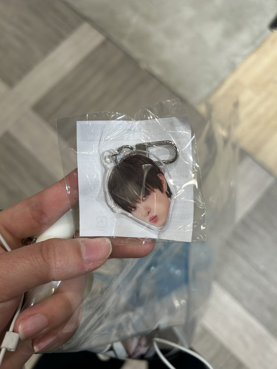 ゆ@取引垢 tweet media