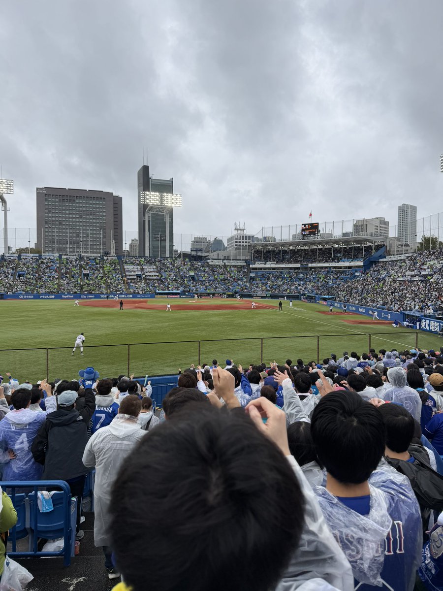 こたろー tweet media