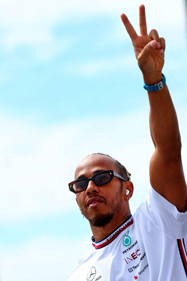 Ace 🎞️🎭🎬 🇿🇲 ⚔️ tweet media