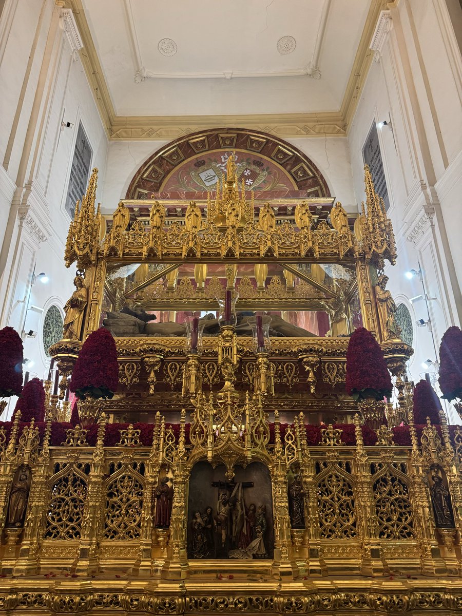 Santo Entierro Sevilla tweet media