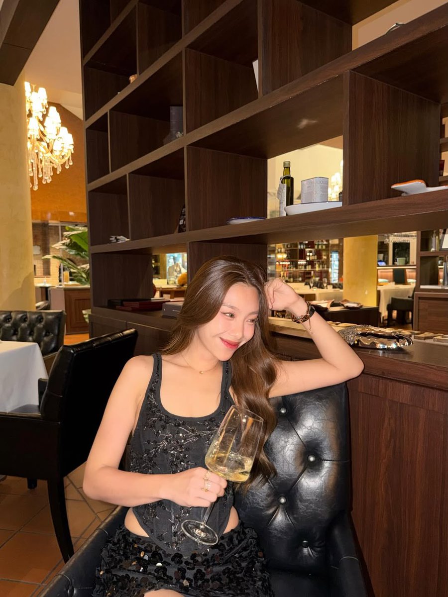 นฟ☕ ft.🎹🐱 tweet media