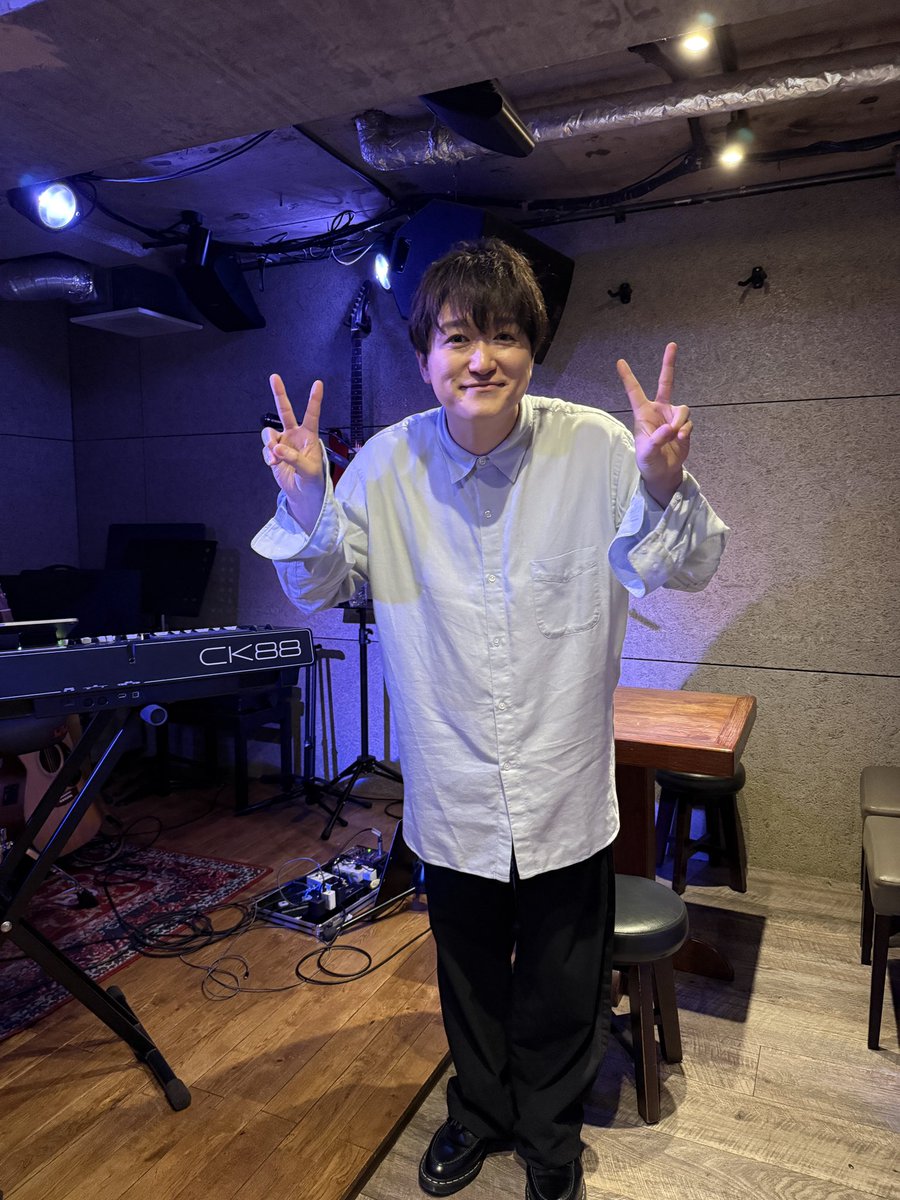 K.M.K.明日発売だわさ！

【日程】
5月3日(日) 名古屋
5月6日(水) 大阪
5月9日(土) 東京

4月5日12時〜チケット先着販売スタート！
▶livepocket.jp/t/kmk2026

#K_M_K
#mana148 
#kudokimu