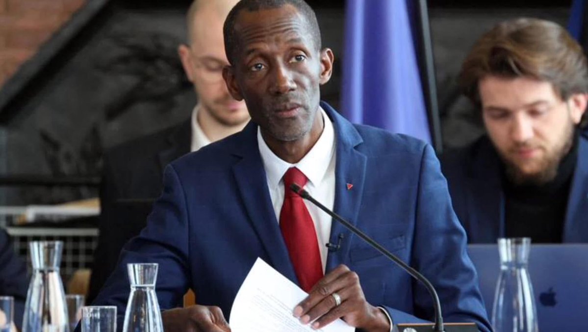 Gérard Bouquet tweet media