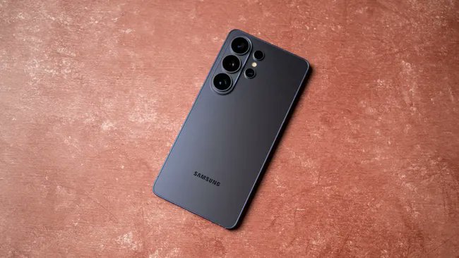 TONY STARK tweet media