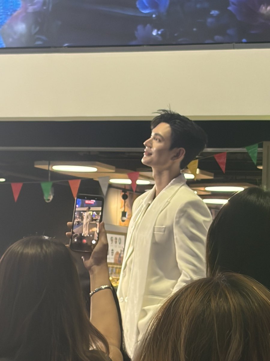 เพวเพวหัวใจมัมหมี tweet media