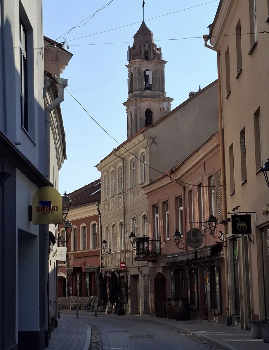 Twee_Papillon's tweet image. #Vilnius mano 💛💚❤️
