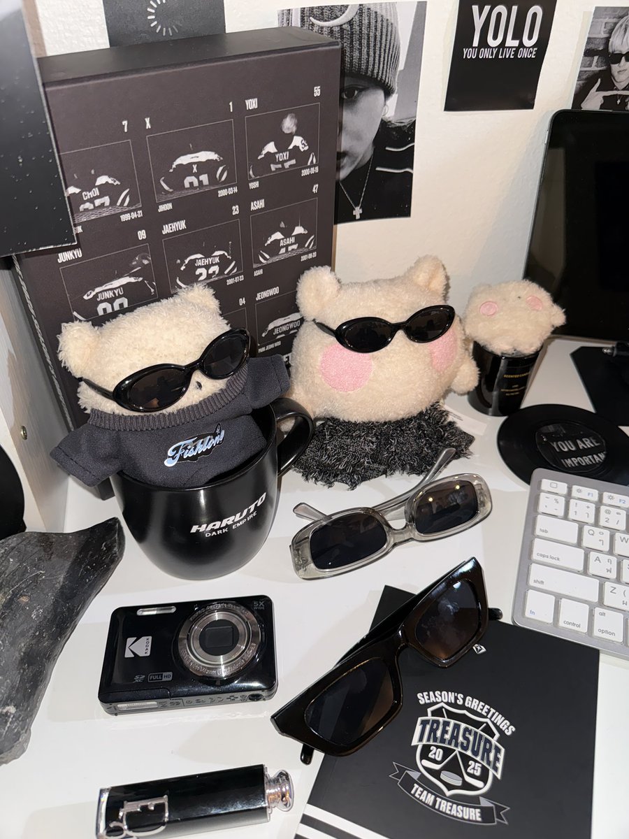 𝐱𝐲𝐳. 🎈 tweet media