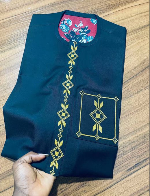 R1🥤🇬🇭 tweet media