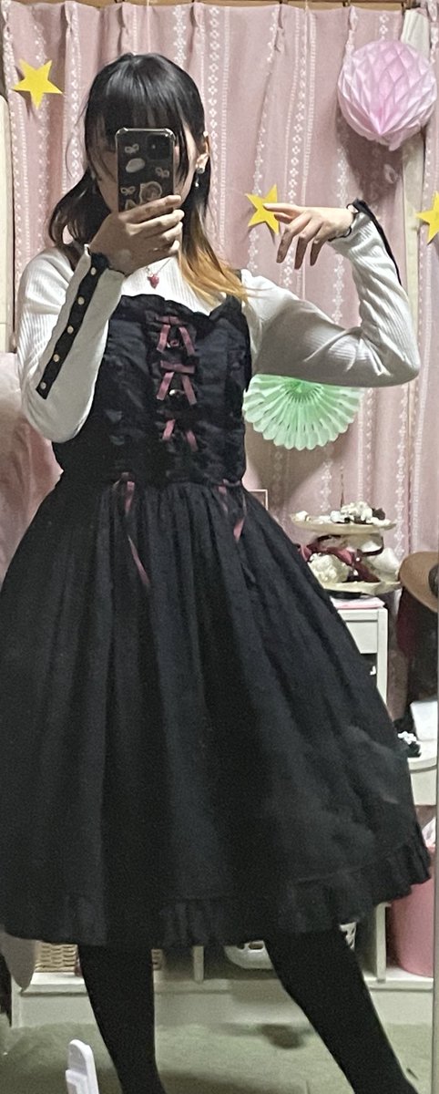 roriitasaikou's tweet photo. TikTokでいただいたパニエについてのアドバイスのおかげで理想的な美しいＡラインに!もうひとつパニエ迎えても良いかも！
ありがとうござ��ます😭
#ロリィタさんと繋がりたい
#ありがとうございます
#パニエ https://t.co/RyrNm6HePd