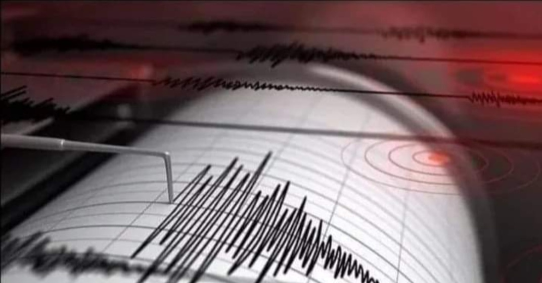 Van’ın Tuşba ilçesinde meydana gelen ve çevre illerimizde de hissedilen 5.2 büyüklüğündeki depremden etkilenen tüm vatandaşlarımıza geçmiş olsun dileklerimi iletiyorum.