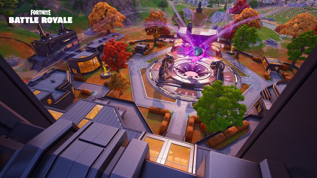 R10 Craked tweet media