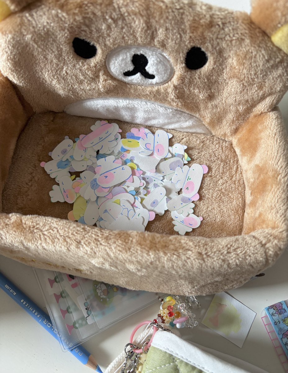 fluffy things🏡 tweet media