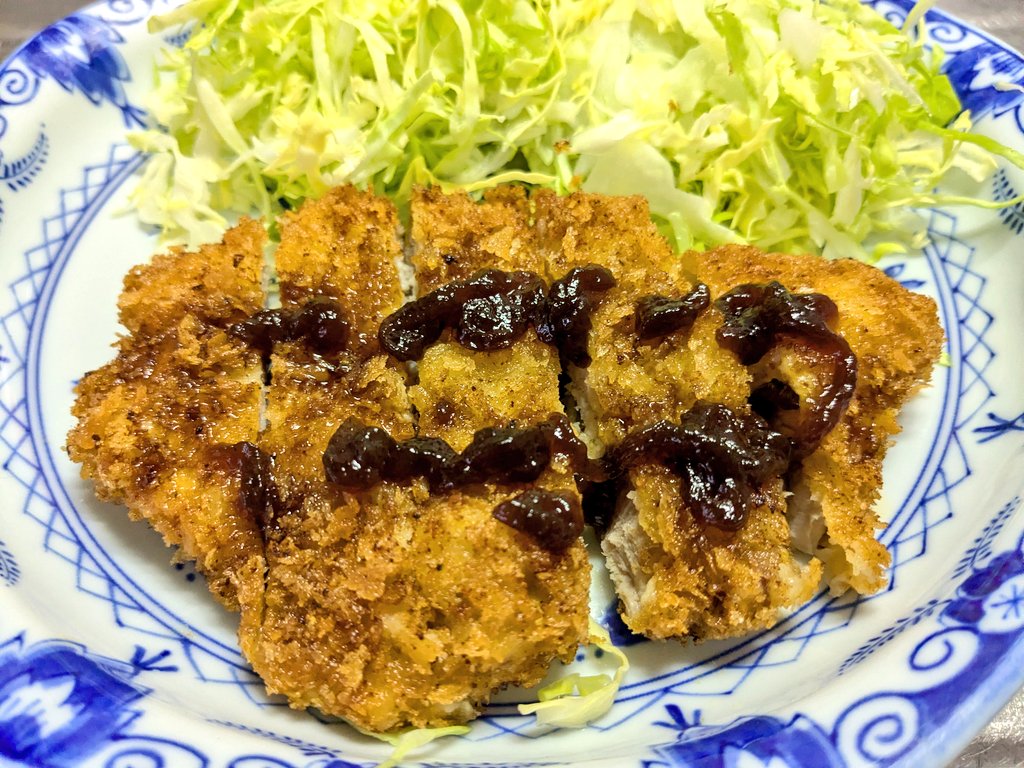 エレキング@映画 tweet media