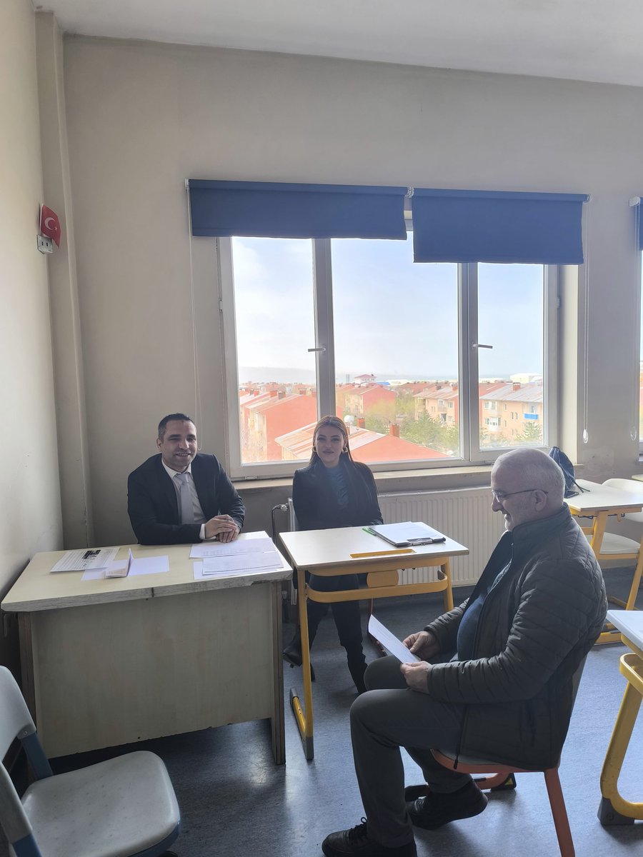 bahcesehir_van's tweet photo. 2025-2026 Egitim Ögretim
Yılı 2. Dönem Ortaokul bireysel Ögretmen - Veli randevulu görüşme toplantısı, velilerimizin yoğun katılımıyla devam etmektedir.❤️💙

@bahcesehir_k12 
@EnverYucel 
@koccozlem 
@Savas_BOYAR 
@AtlihanMumtaz 
@ismailK08300410 https://t.co/GaZ1X0FuTh