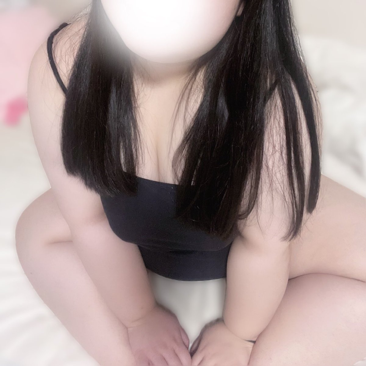もか tweet media