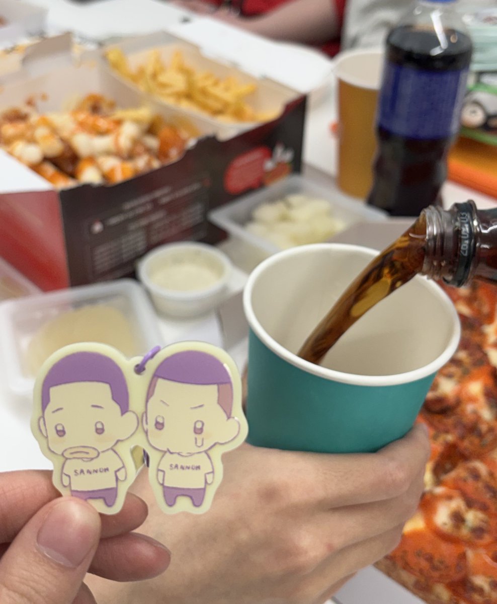 사십구 tweet media